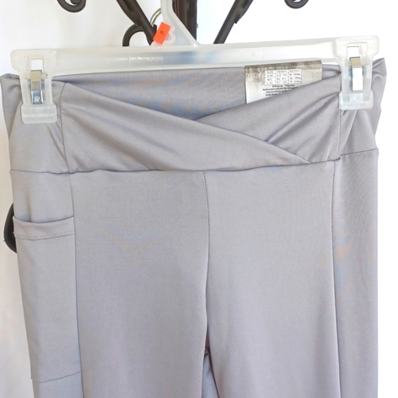Series 8 New Active Leggings, Gray, sz S - Picture 2 of 6